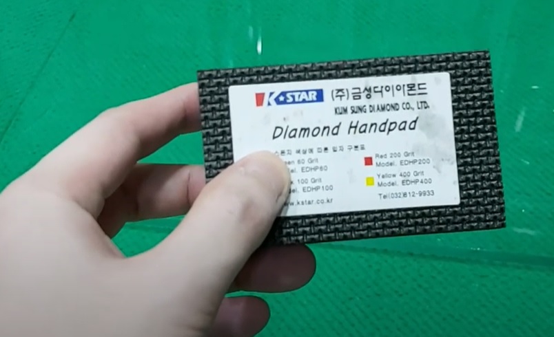 gosok kaca diamond hand pad