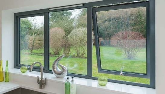 kaca untuk jendela rumah minimalis