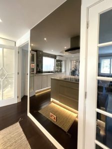 custom cermin dinding