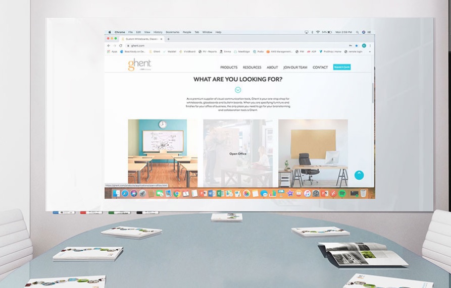 layar proyektor dari kaca
