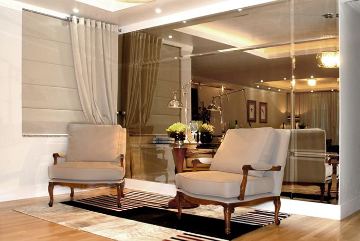 kaca cermin sebagai panel dinding kaca