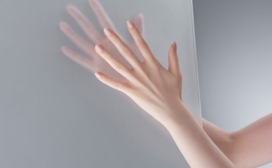 kaca buram kamar mandi