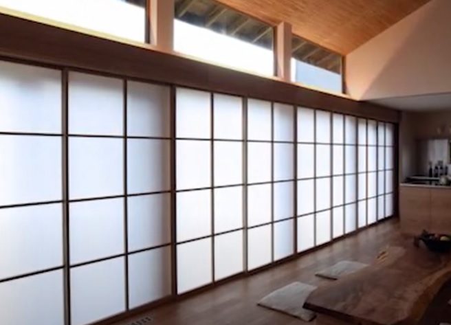 jendela kaca sliding