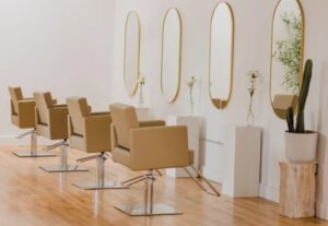 kaca salon minimalis