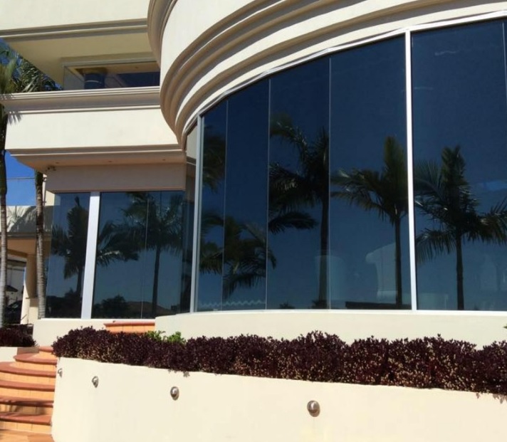 Kaca Warna untuk Jendela