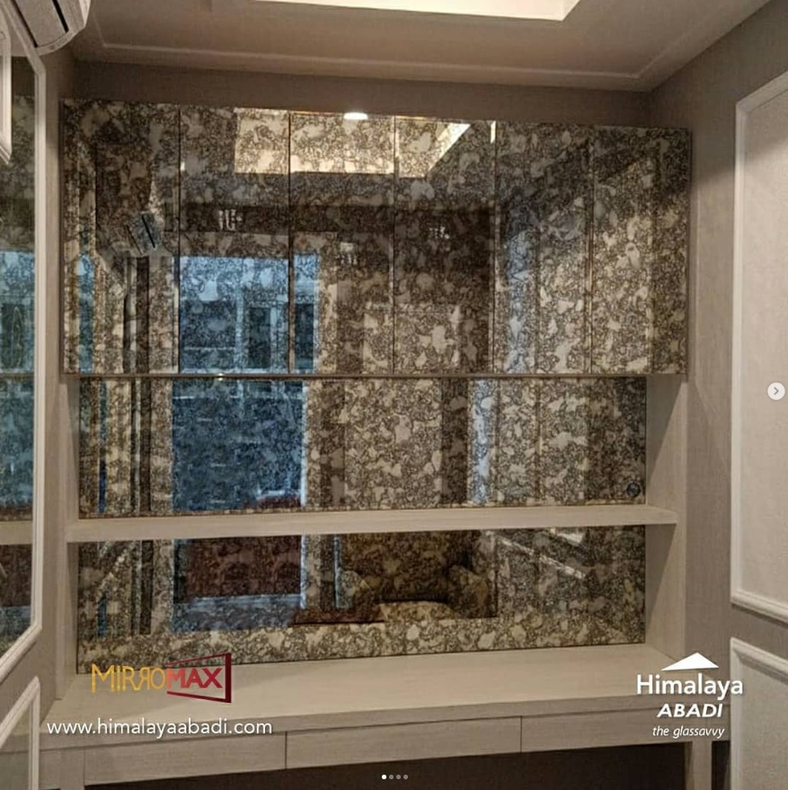 antique rustic mirror