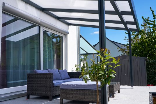 Kaca Biasa Untuk Kanopi