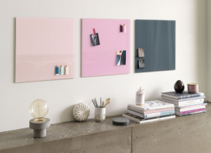 Papan Tulis Kaca Kecil