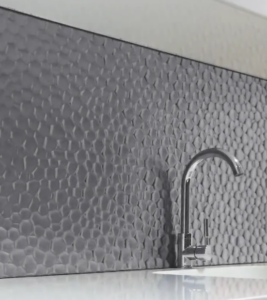 Kaca untuk Dinding Kitchen Set