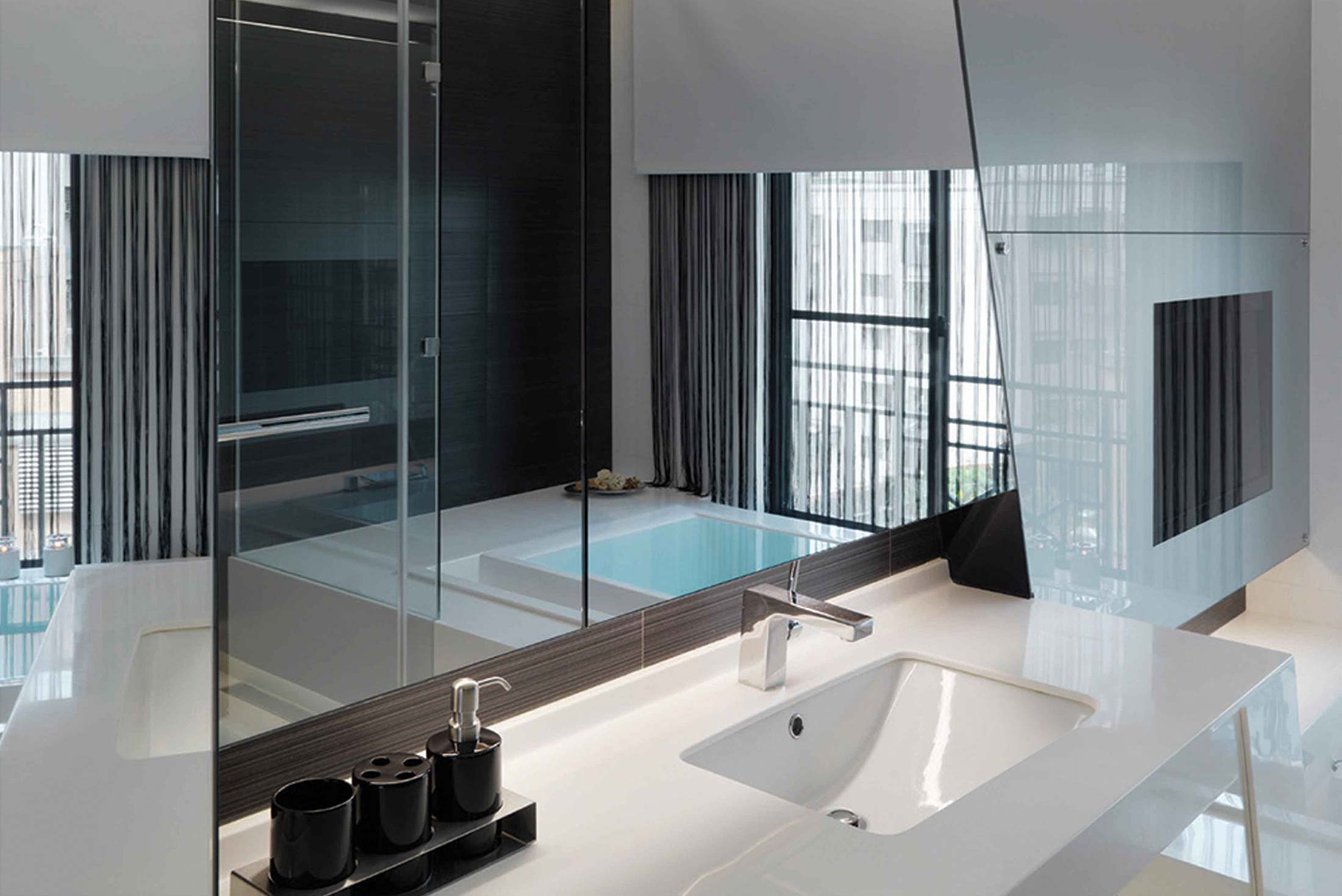 Guardian-Ultramirror-header