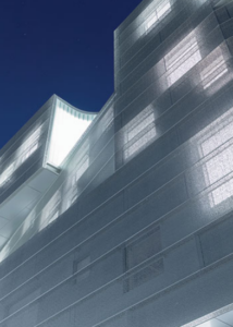 Kaca Gedung Tinggi
