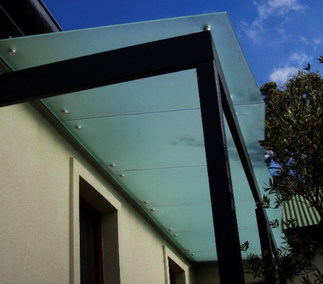 Ketebalan Kaca Kanopi