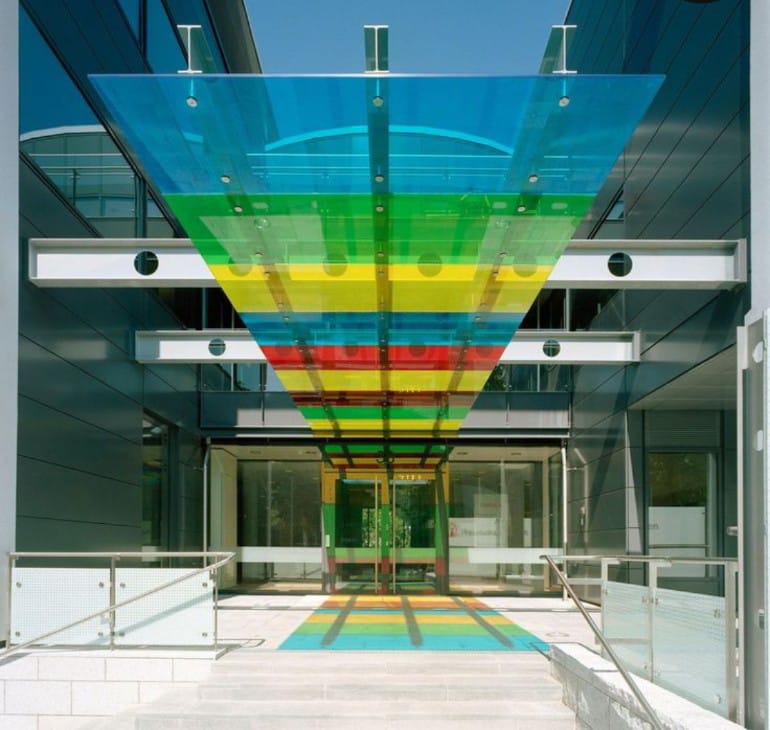 Kanopi Kaca Tanpa Tiang