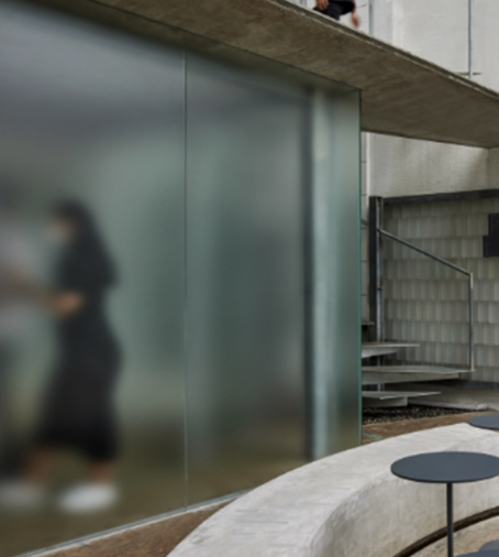 Agar Kaca Tidak Terlihat dari Luar